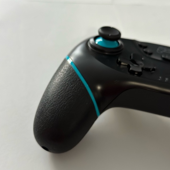 Switch Controller, Wireless Pro Controller Switch Lite (P) - Picture 3 of 7